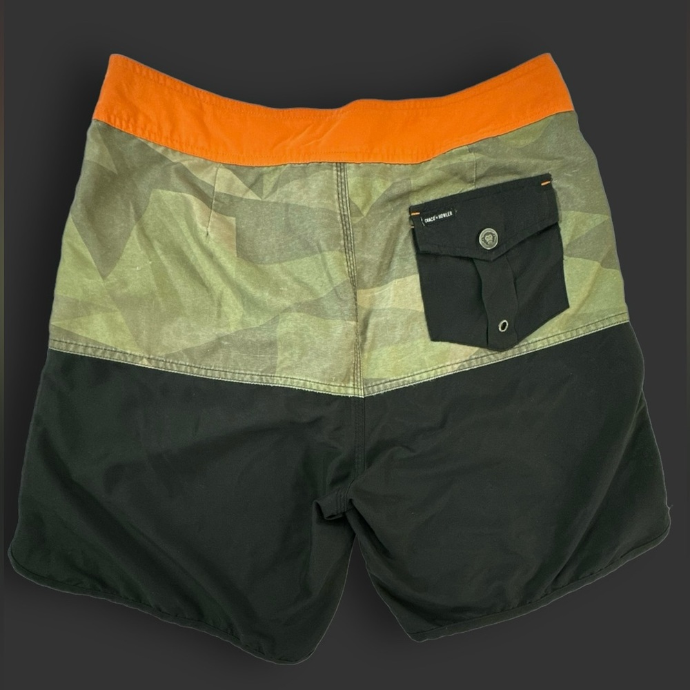 Howler Bros X Chaco Board Shorts Los Vaqueros Camo Trunks black Men's 32 Swim